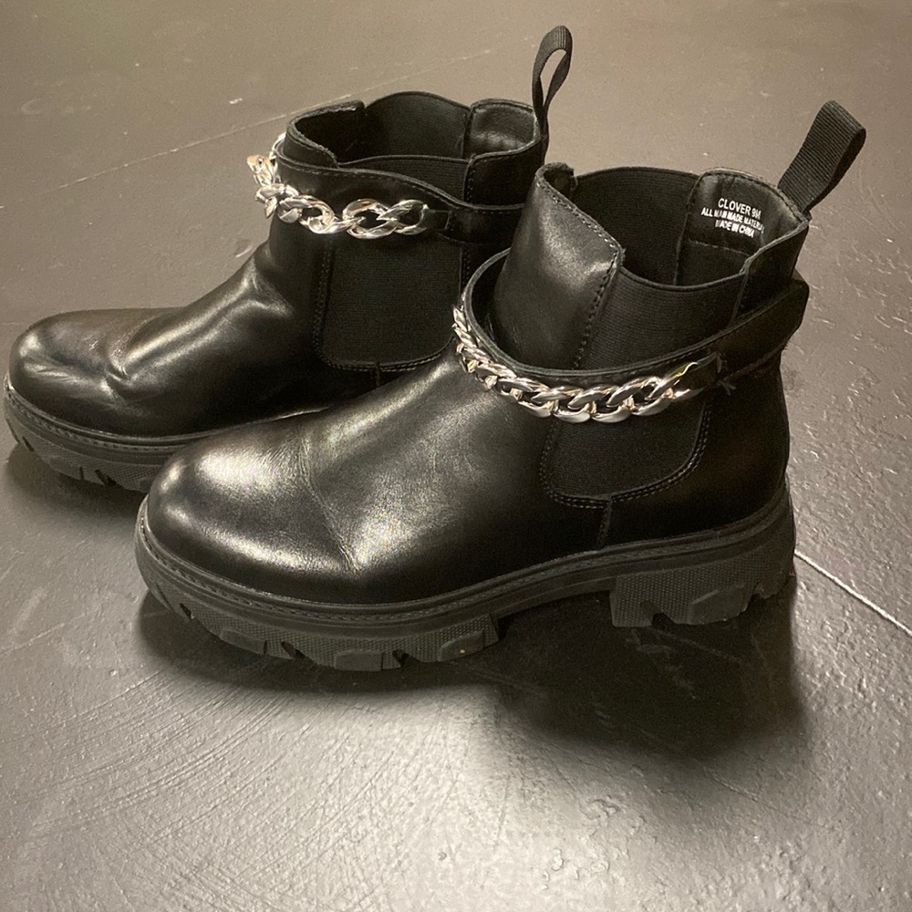 Cushionaire boots